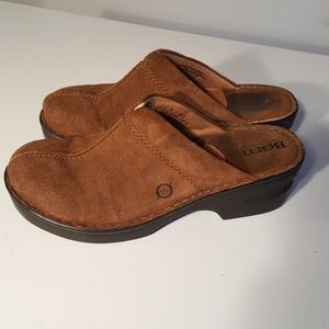 Boc Comfort Leather Clogs